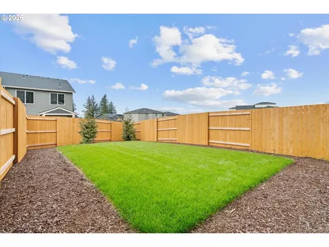 16151 Serres Farms Way Oregon City OR 97045