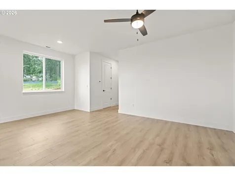 16151 Serres Farms Way Oregon City OR 97045
