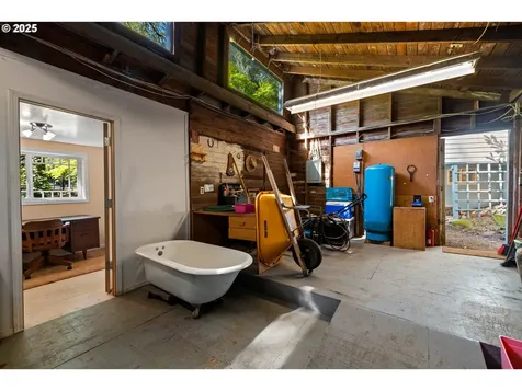 22345 S Poplar Road Estacada OR 97023