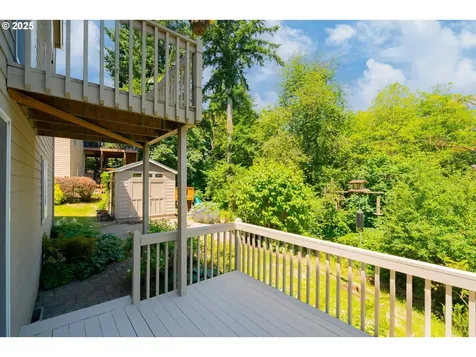 2012 NW Willow Drive Camas WA 98607