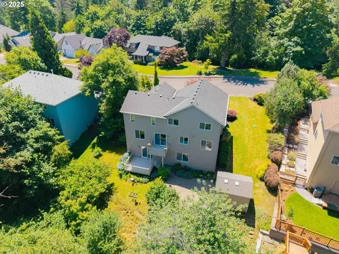 2012 NW Willow Drive Camas WA 98607