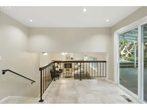15025 NW Oakhills Drive Beaverton OR 97006