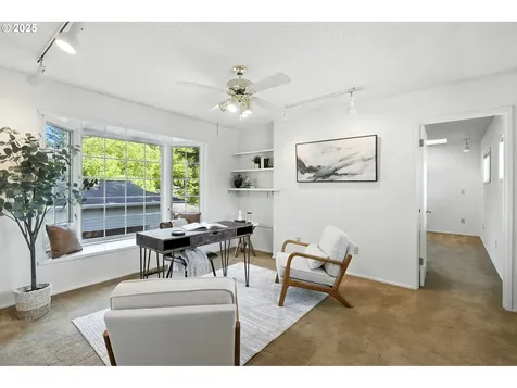 15025 NW Oakhills Drive Beaverton OR 97006