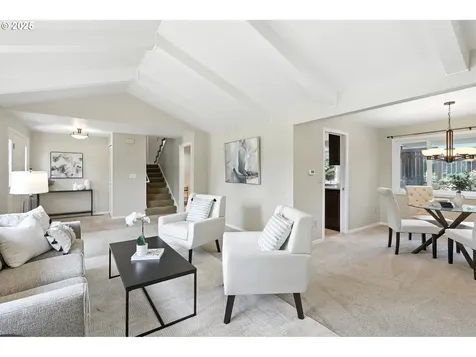 15025 NW Oakhills Drive Beaverton OR 97006