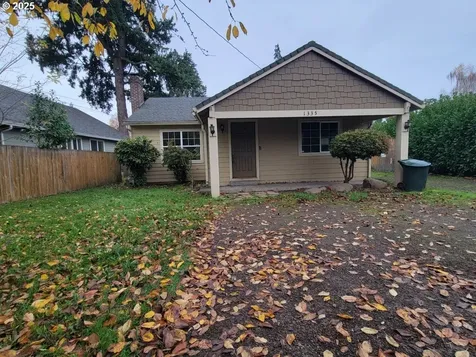 1335 G Street Washougal WA 98671