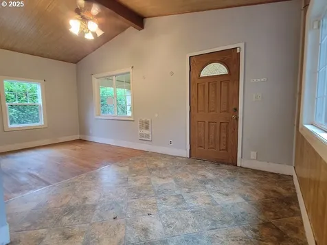 1335 G Street Washougal WA 98671