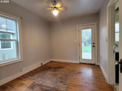 1335 G Street Washougal WA 98671