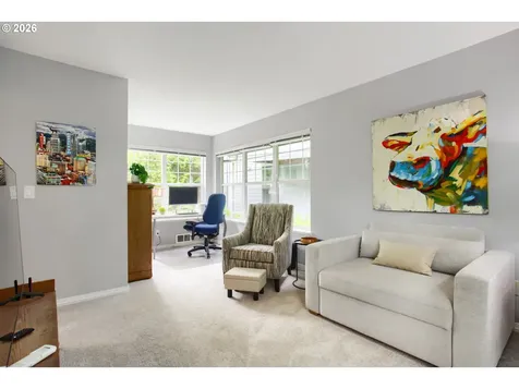 1719 NW Miller Hill Court Portland OR 97229