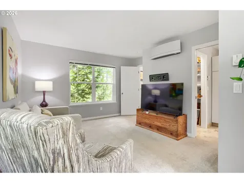1719 NW Miller Hill Court Portland OR 97229