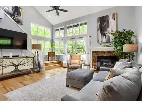 1719 NW Miller Hill Court Portland OR 97229
