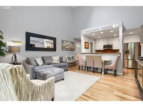 1719 NW Miller Hill Court Portland OR 97229