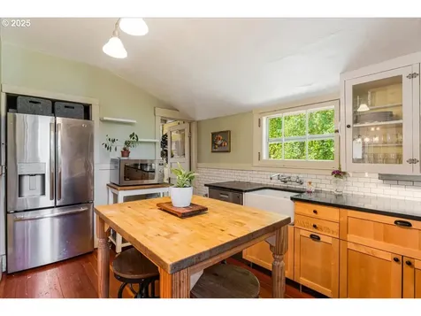 6119 N Villard Avenue Portland OR 97217