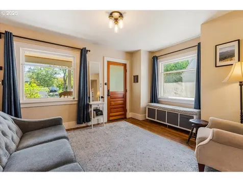 6119 N Villard Avenue Portland OR 97217