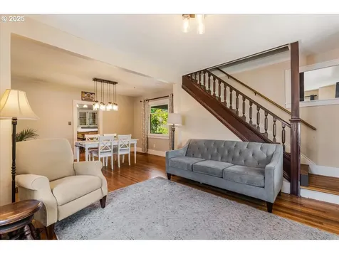 6119 N Villard Avenue Portland OR 97217