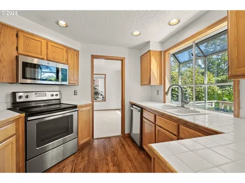 2130 Long Street West Linn OR 97068