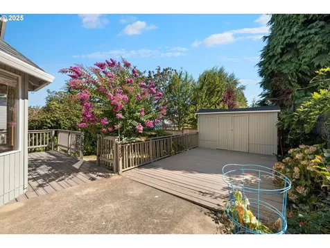 2130 Long Street West Linn OR 97068