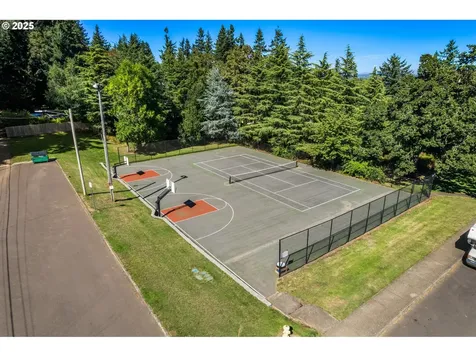 2130 Long Street West Linn OR 97068