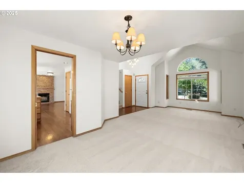 2130 Long Street West Linn OR 97068