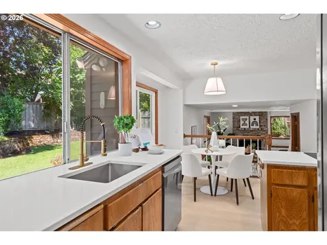 2233 NW 159th Place Beaverton OR 97006