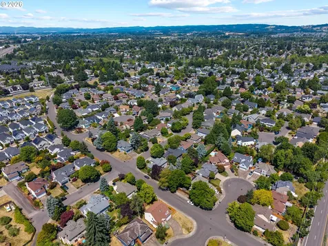 2233 NW 159th Place Beaverton OR 97006