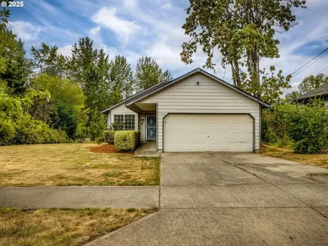9702 N Edison Street Portland OR 97203