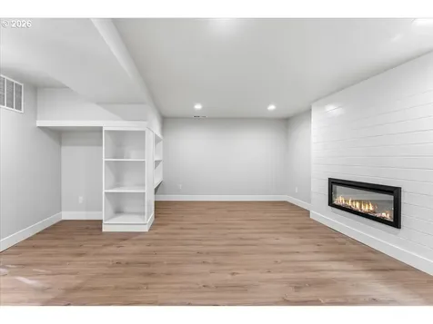 2505 N Winchell Street Portland OR 97217