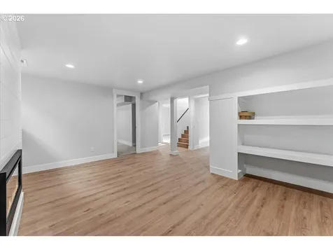 2505 N Winchell Street Portland OR 97217
