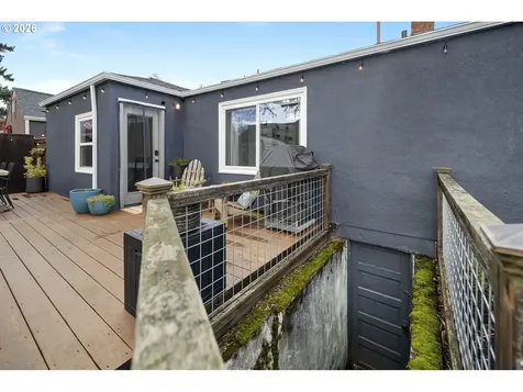 7518 SE Evergreen Street Portland OR 97206