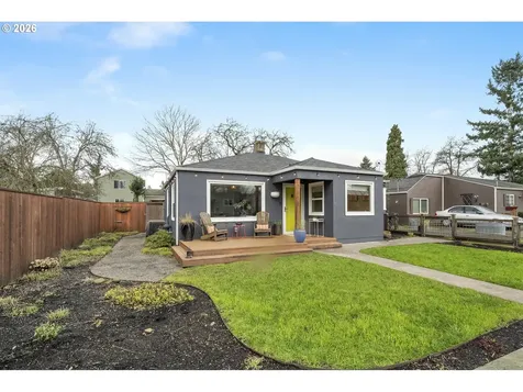 7518 SE Evergreen Street Portland OR 97206