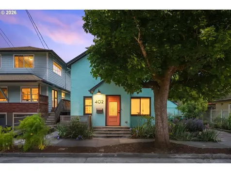402 SE 31st Avenue Portland OR 97214