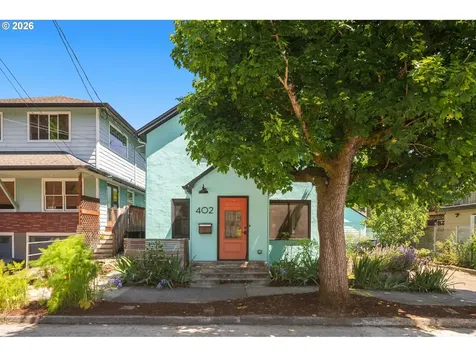 402 SE 31st Avenue Portland OR 97214
