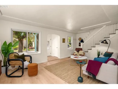 402 SE 31st Avenue Portland OR 97214