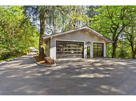12410 NW 11th Court Vancouver WA 98685