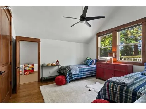 12410 NW 11th Court Vancouver WA 98685