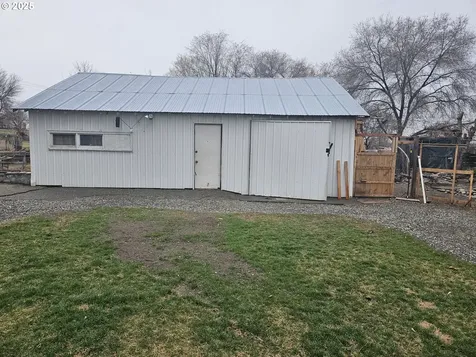260 NW Washington Avenue Irrigon OR 97844