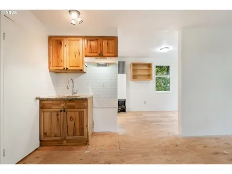 8821 NW Springville Road Portland OR 97231