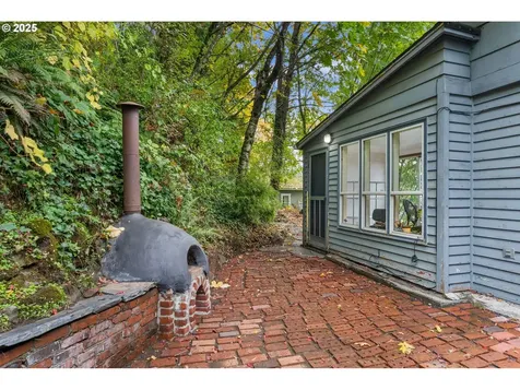 8821 NW Springville Road Portland OR 97231
