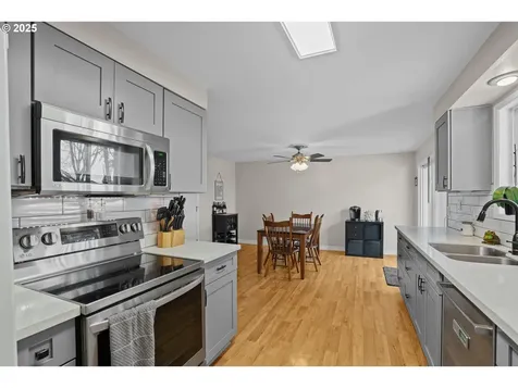 20165 SW Walquin Court Beaverton OR 97078