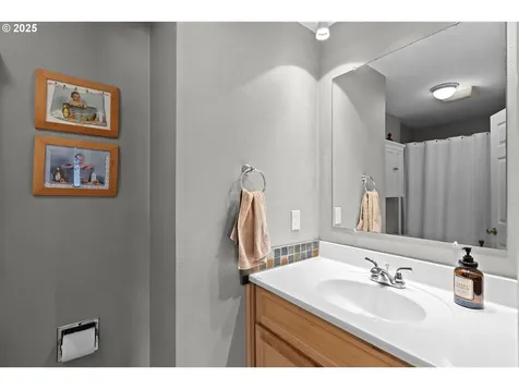 20165 SW Walquin Court Beaverton OR 97078