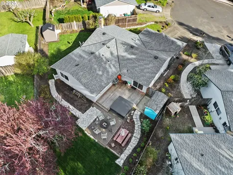 20165 SW Walquin Court Beaverton OR 97078