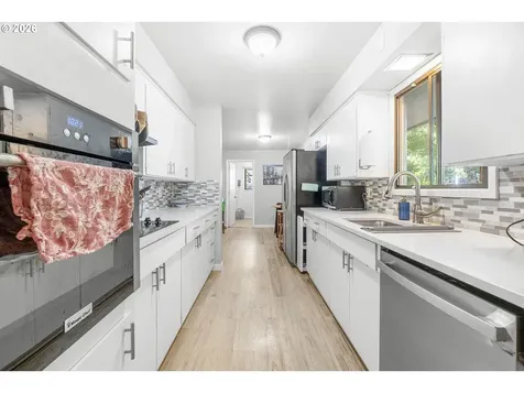3034 SE 170th Avenue Portland OR 97236