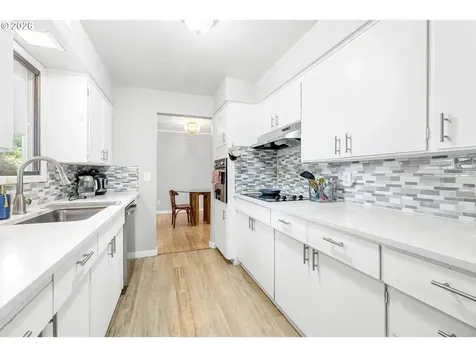 3034 SE 170th Avenue Portland OR 97236