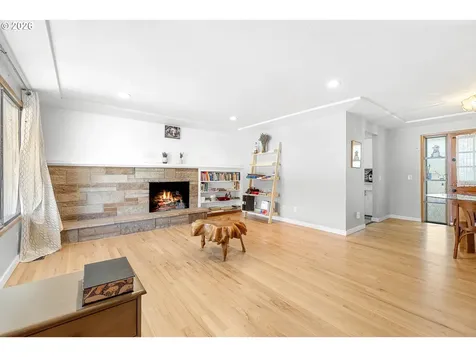 3034 SE 170th Avenue Portland OR 97236