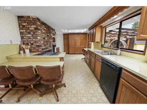 40645 Old Highway 30 Astoria OR 97103
