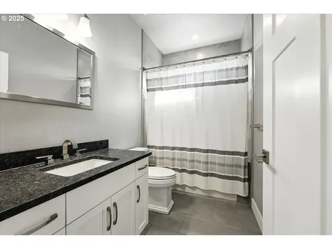 2818 NE 125th Court Vancouver WA 98682