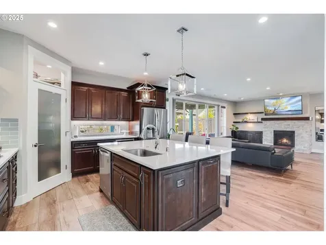 1709 S 43rd Place Ridgefield WA 98642