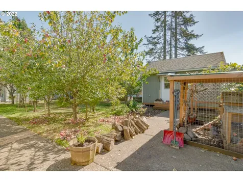 38376 Hood Street Sandy OR 97055