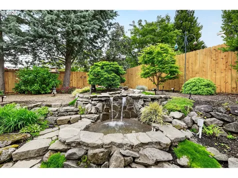 7799 SW 173rd Place Beaverton OR 97007