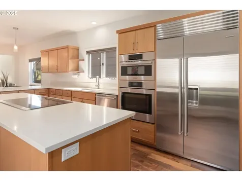 1261 Spyglass Drive Eugene OR 97401