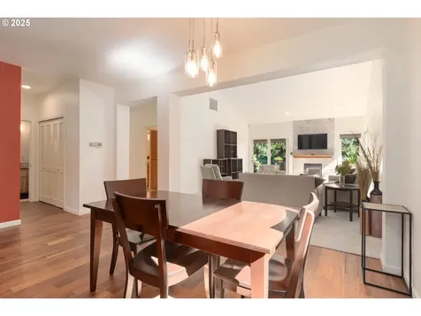 1261 Spyglass Drive Eugene OR 97401